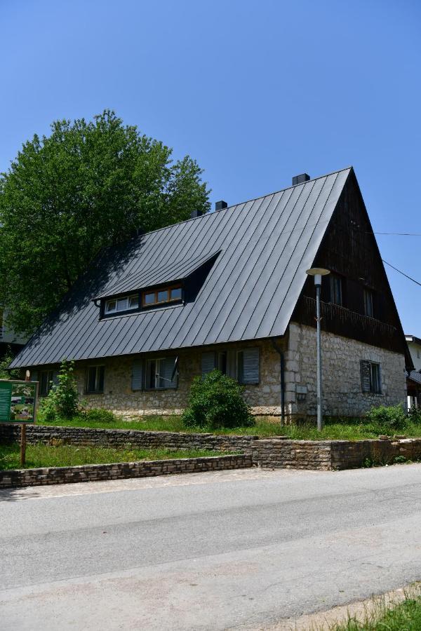 Petra Apartman *