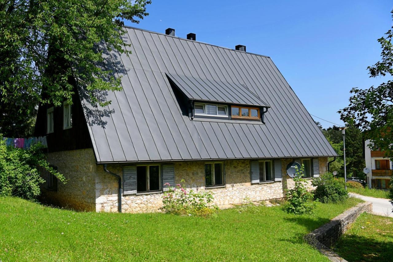 Apartman Petra *
